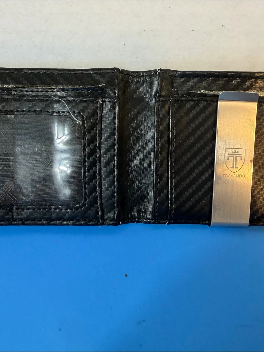 Black Carbon Fiber Magnetic Wallet Sleeve